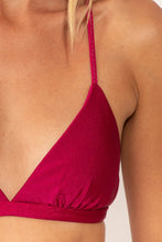 Load image into Gallery viewer, Image 05: Rio De Sol Set Set Shimmer-Desejo Tri-Fixo-Noa Cheeky-Noa