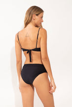 Load image into Gallery viewer, Model Back: Rio De Sol Set Set Malibu-Black Zaya Amy