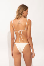 Load image into Gallery viewer, Model Back: Rio De Sol Set Set Malibu-Natural Lia-Noa Essential-Noa