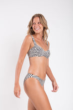 Load image into Gallery viewer, Image 04: Rio De Sol Bottom Bottom Collage Essential-Comfy