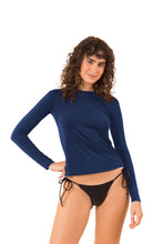 Load image into Gallery viewer, Model Front: Rio De Sol Top Navy Rash-Guard