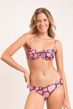 Load image into Gallery viewer, Image 02: Rio De Sol Set Set Amore-Pink Balconet-Tie Baobi
