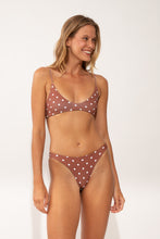Load image into Gallery viewer, Image 05: Wednesday In Hawaii By Rio De Sol Set Set Kiko-Coco Hana Sunset
