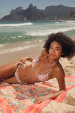 Load image into Gallery viewer, Image 06: Rio De Sol Pareo Ditsy-Sky Canga
