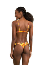 Load image into Gallery viewer, Model Back: Rio De Sol Set Set Stories Tri-Fixo Cheeky-Micro
