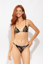 Load image into Gallery viewer, Image 05: Rio De Sol Bottom Bottom Flora Leblon
