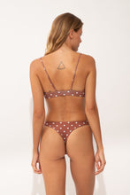 Load image into Gallery viewer, Model Back: Wednesday In Hawaii By Rio De Sol Set Set Kiko-Coco Hana Sunset
