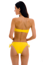 Load image into Gallery viewer, Model Back: Rio De Sol Bottom Bottom Uv-Melon Madrid

