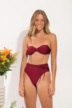 Load image into Gallery viewer, Model Front: Rio De Sol Set Set Shimmer-Divino Twist Belted-High-Waist
