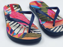 Load image into Gallery viewer, Product Back: Rio De Sol Flip-Flop Jungle Slim
