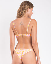 Load image into Gallery viewer, Image 06: Rio De Sol Set Set Dreamy Bandeau-Crispy Cheeky-Crispy
