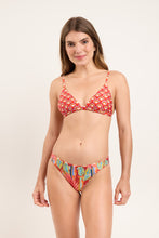 Load image into Gallery viewer, Image 08: Rio De Sol Top Top Floral-Scales Tri-Fixo

