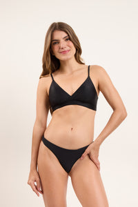 Image 08: Rio De Sol Top Top Touch-Black Paola
